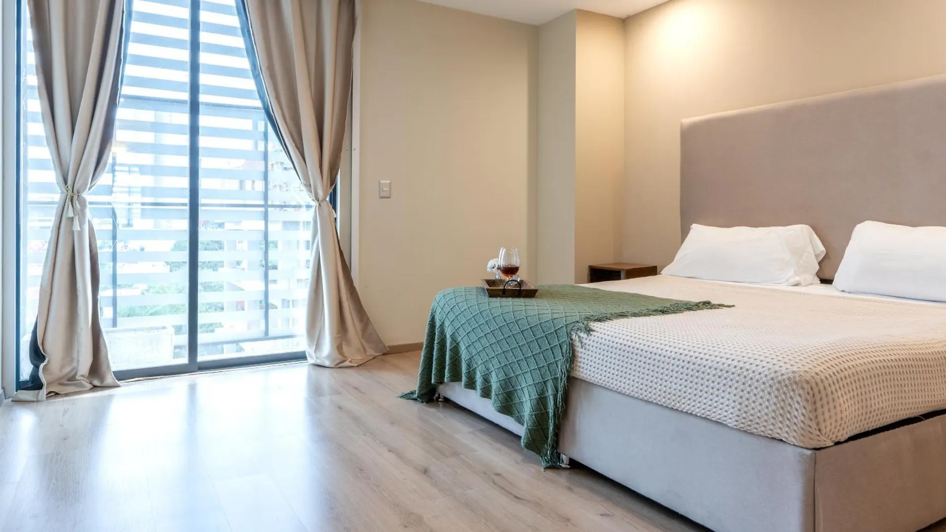 Dreamhaus Guadalajara Country Club Aparthotel Mexico