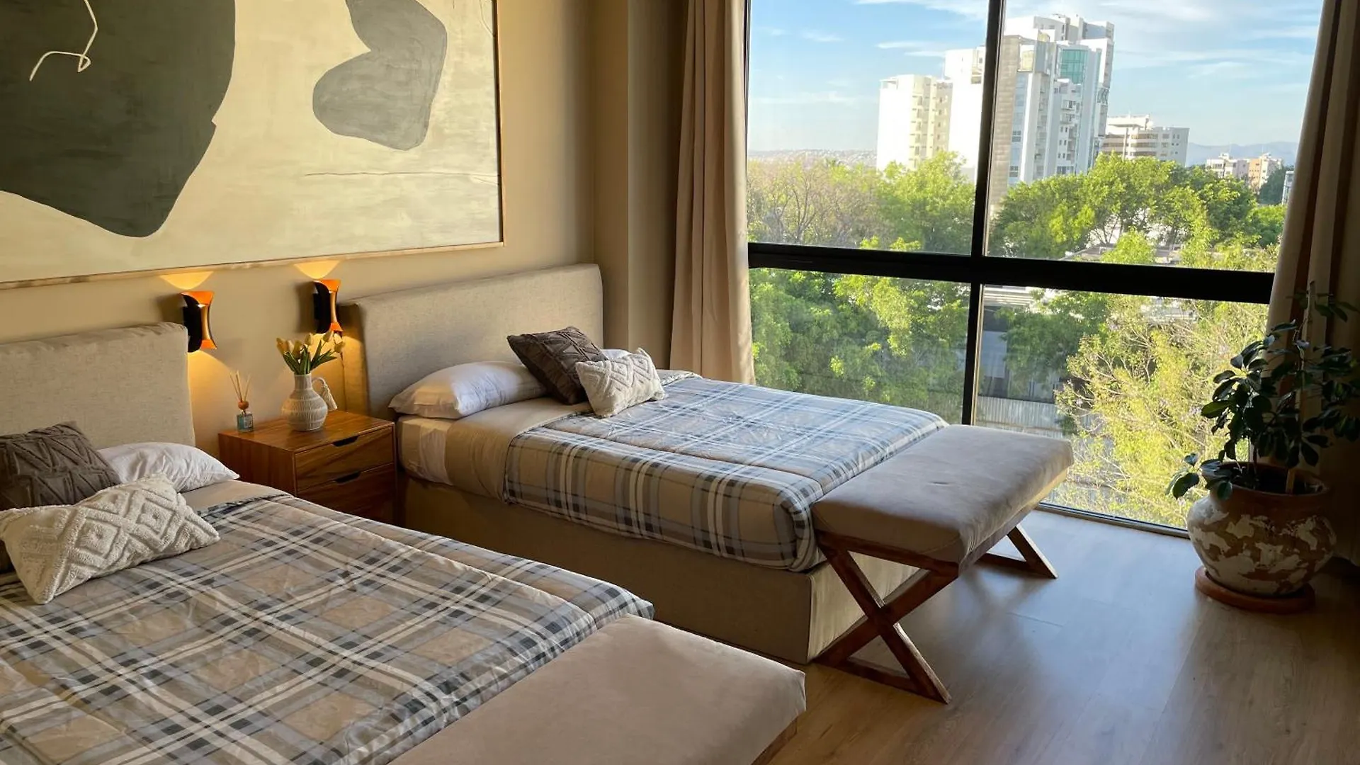 Aparthotel Dreamhaus Guadalajara Country Club